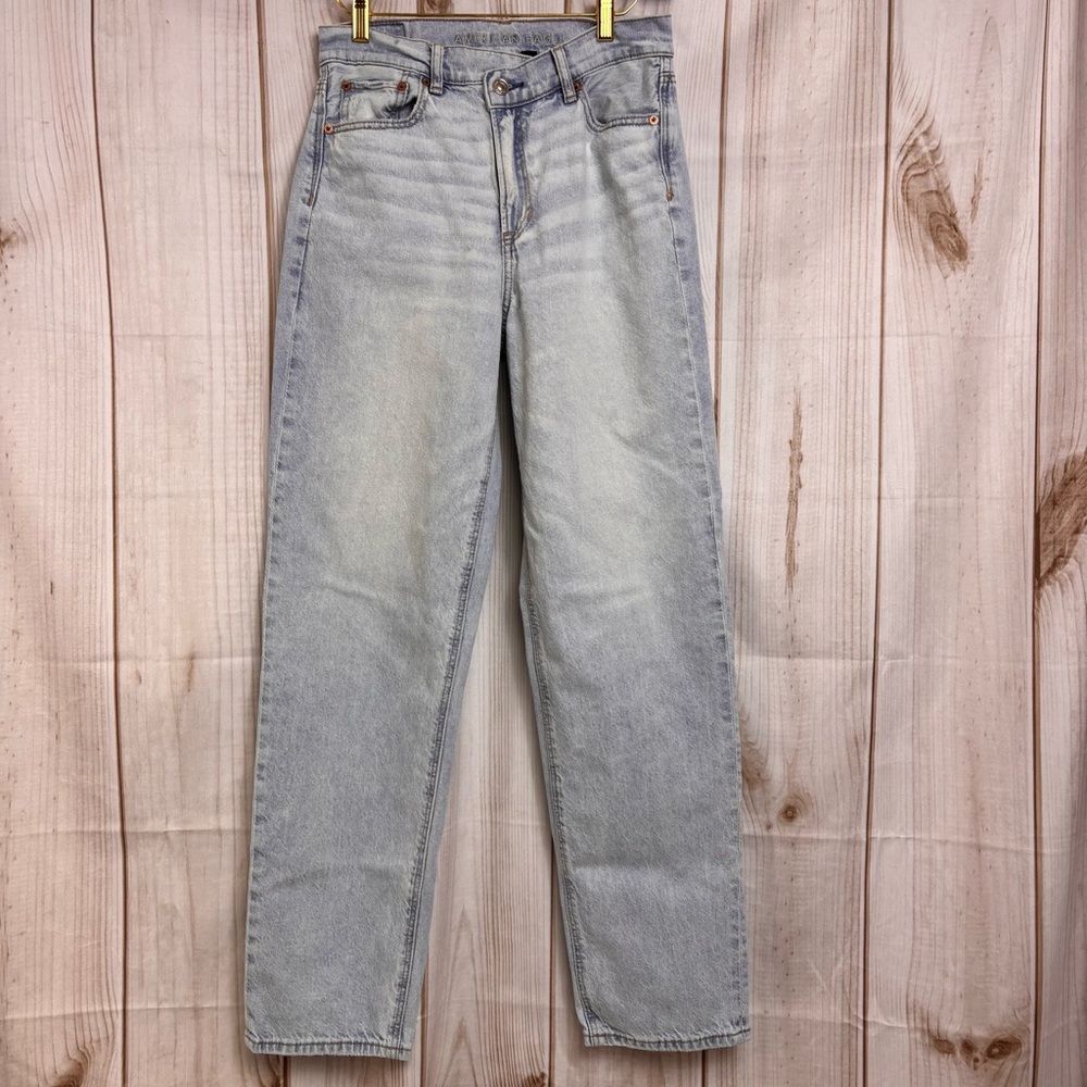 American Eagle Highest Rise Baggy Straight Strigid Crossover Jeans Light Wash 4